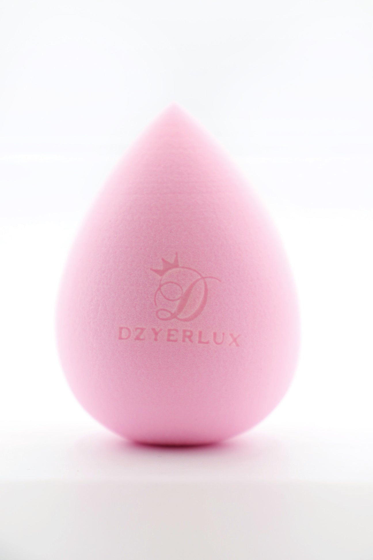 Dzyerlux
