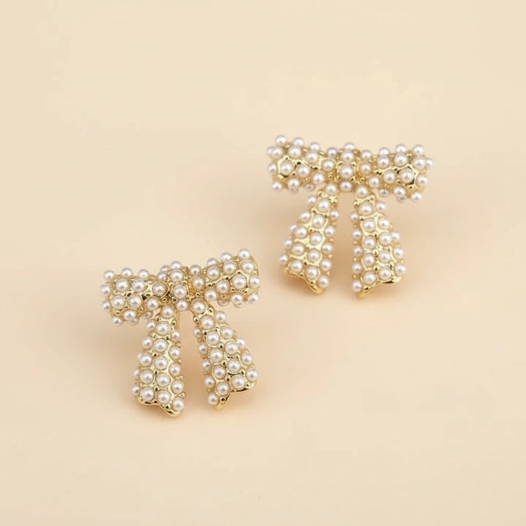 Gala Bow Pearl earrings