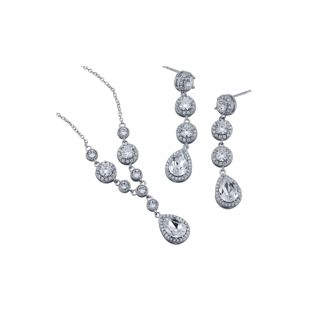 Elegant Teardrop necklace