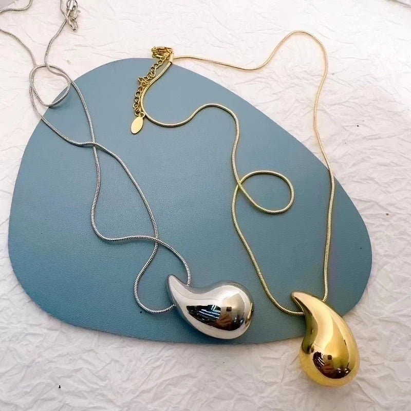 plated waterdrop necklace in gold and silver